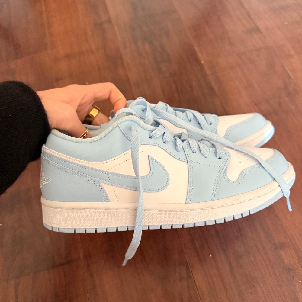 Air JORDAN 1 LOW 'ICE BLUE' Womens Shoes